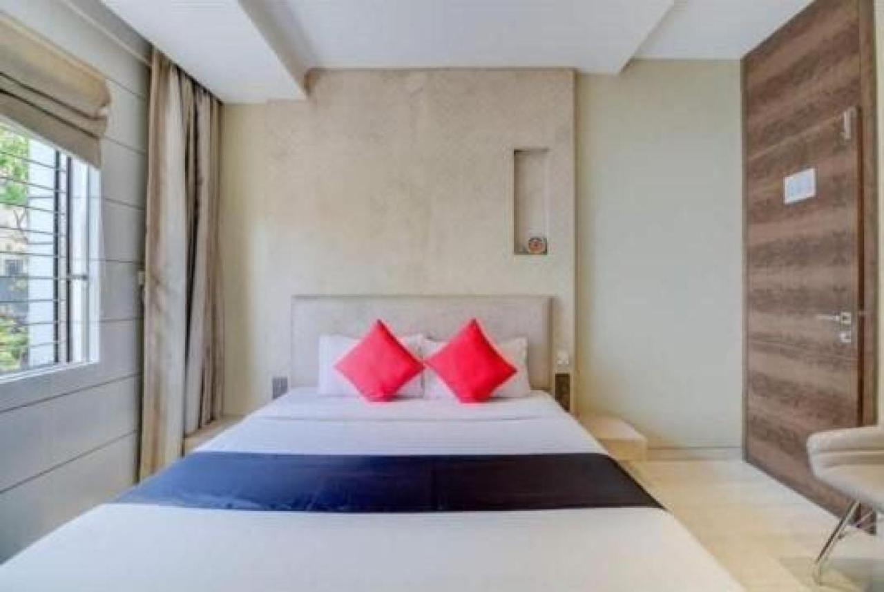Hotel Pratiksha Residency Navi Mumbai Extérieur photo